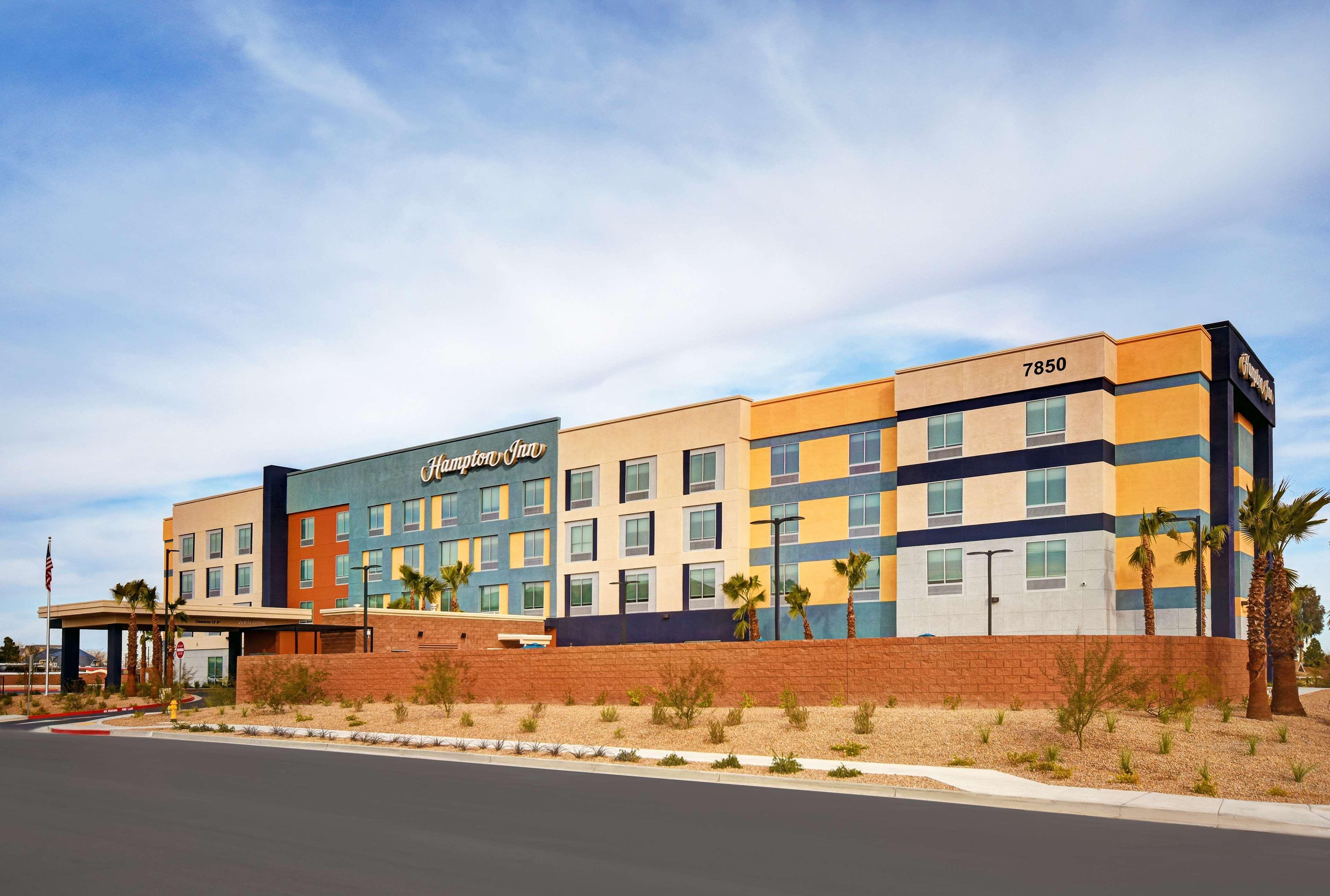 Hampton Inn Las Vegas Strip South, Nv 89123 Exterior photo