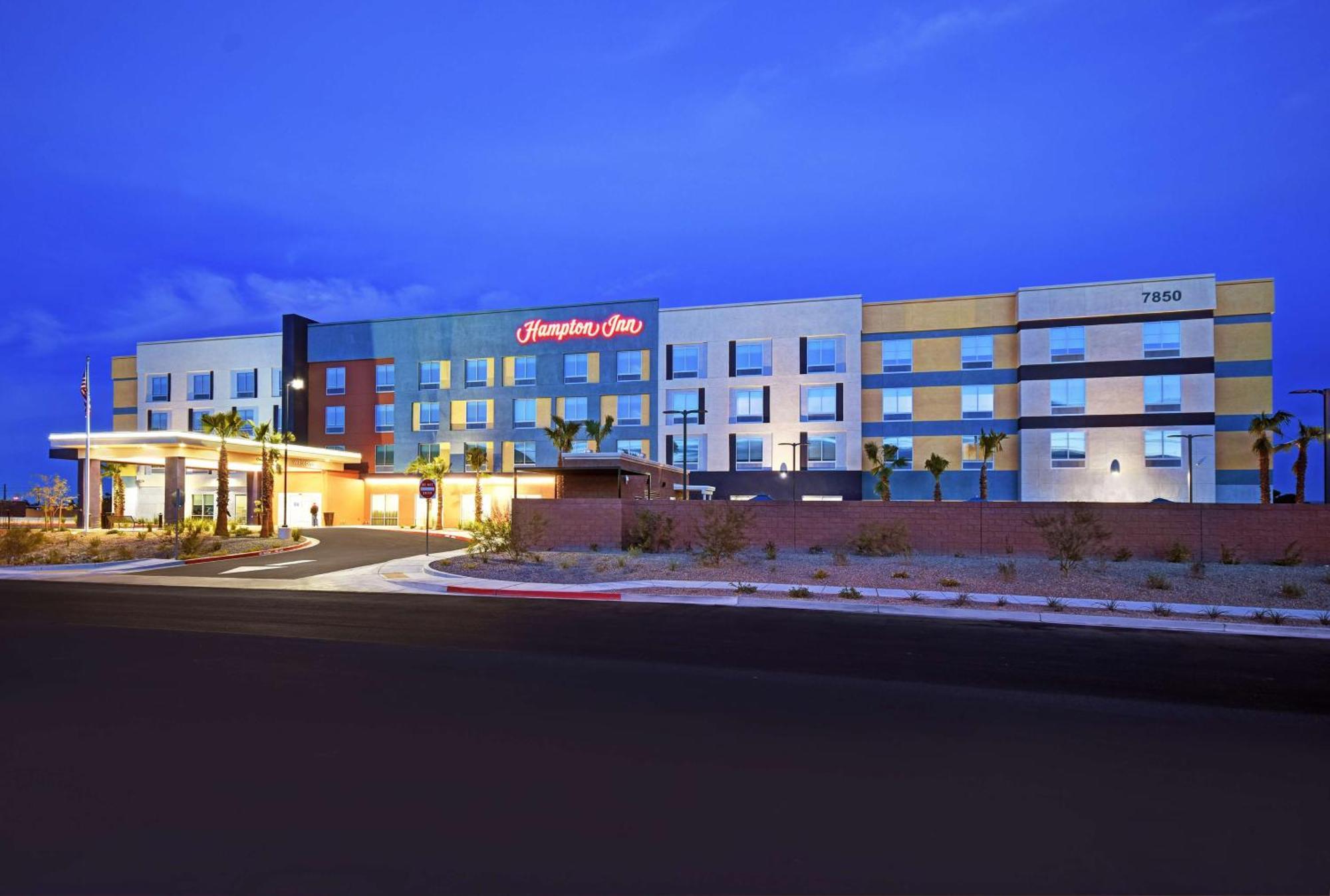 Hampton Inn Las Vegas Strip South, Nv 89123 Exterior photo